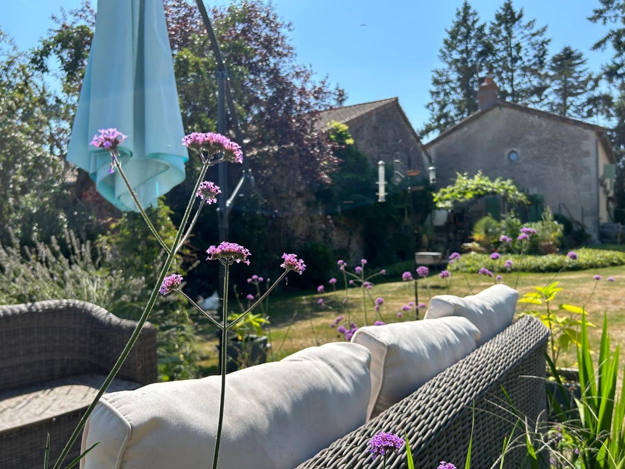 Bed and Breakfast 2 Chez Tabuteau Plaisance  Exterior foto