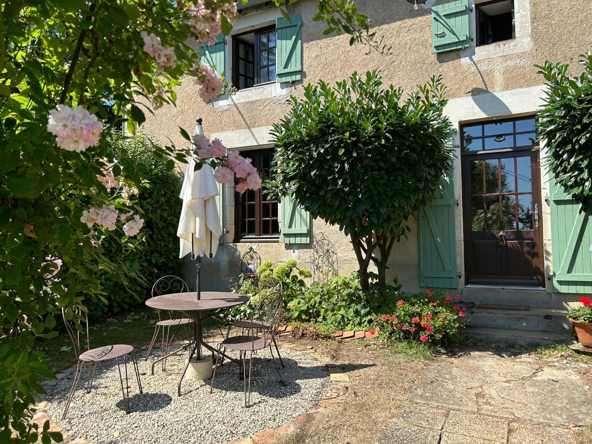 Bed and Breakfast 2 Chez Tabuteau Plaisance  Exterior foto